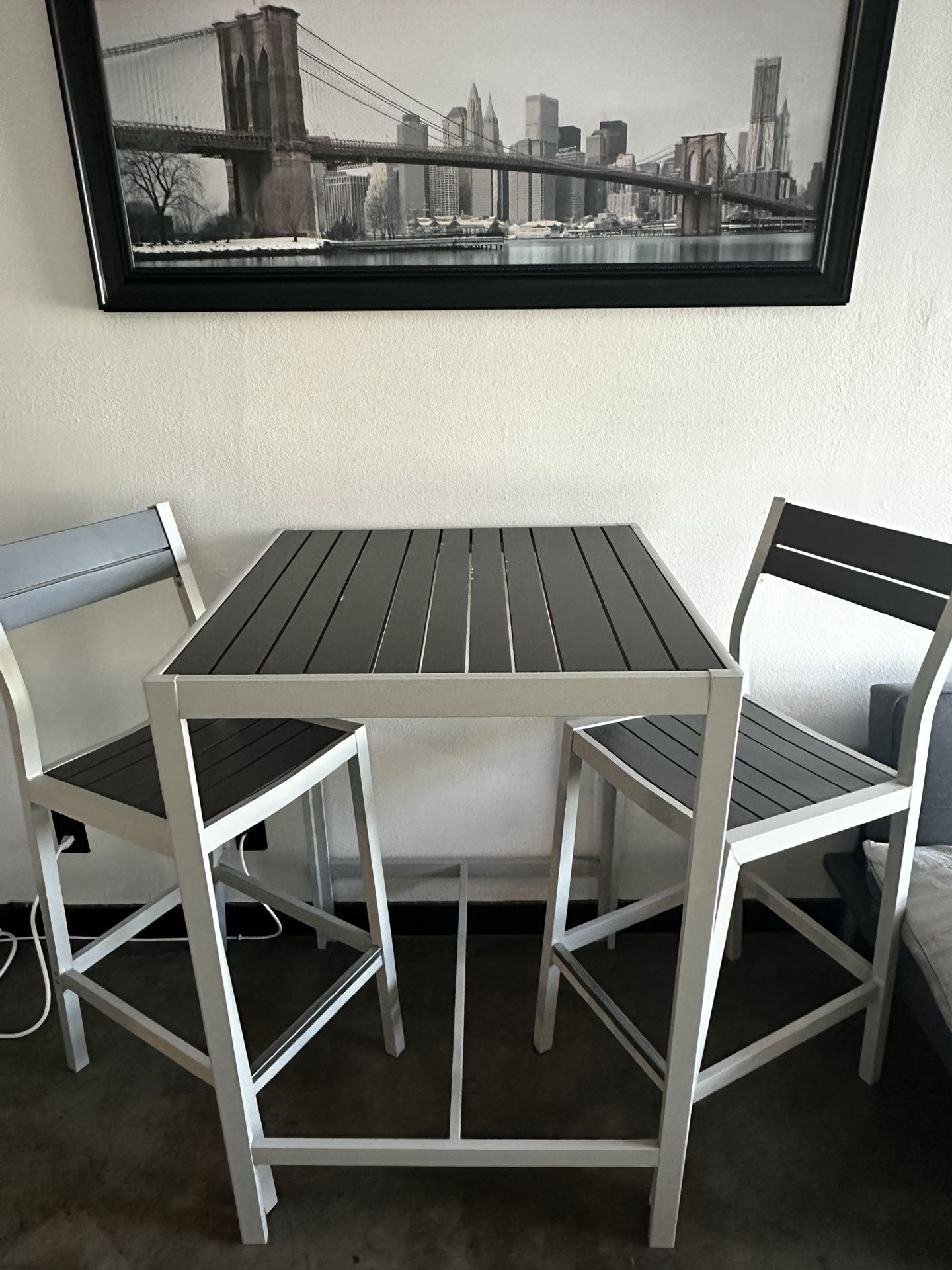 Sjalland Bar Table With 2 Bar Stools