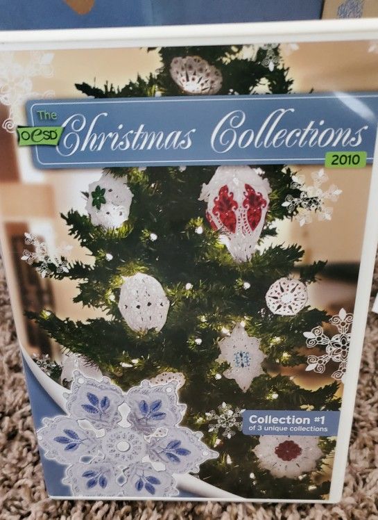 OESD 2010 Holiday Collection 1 Stand Alone Ornaments