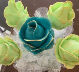 Toy Chocolate Covered Strawberries