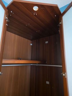Closet standing big