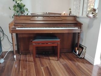 Free Piano