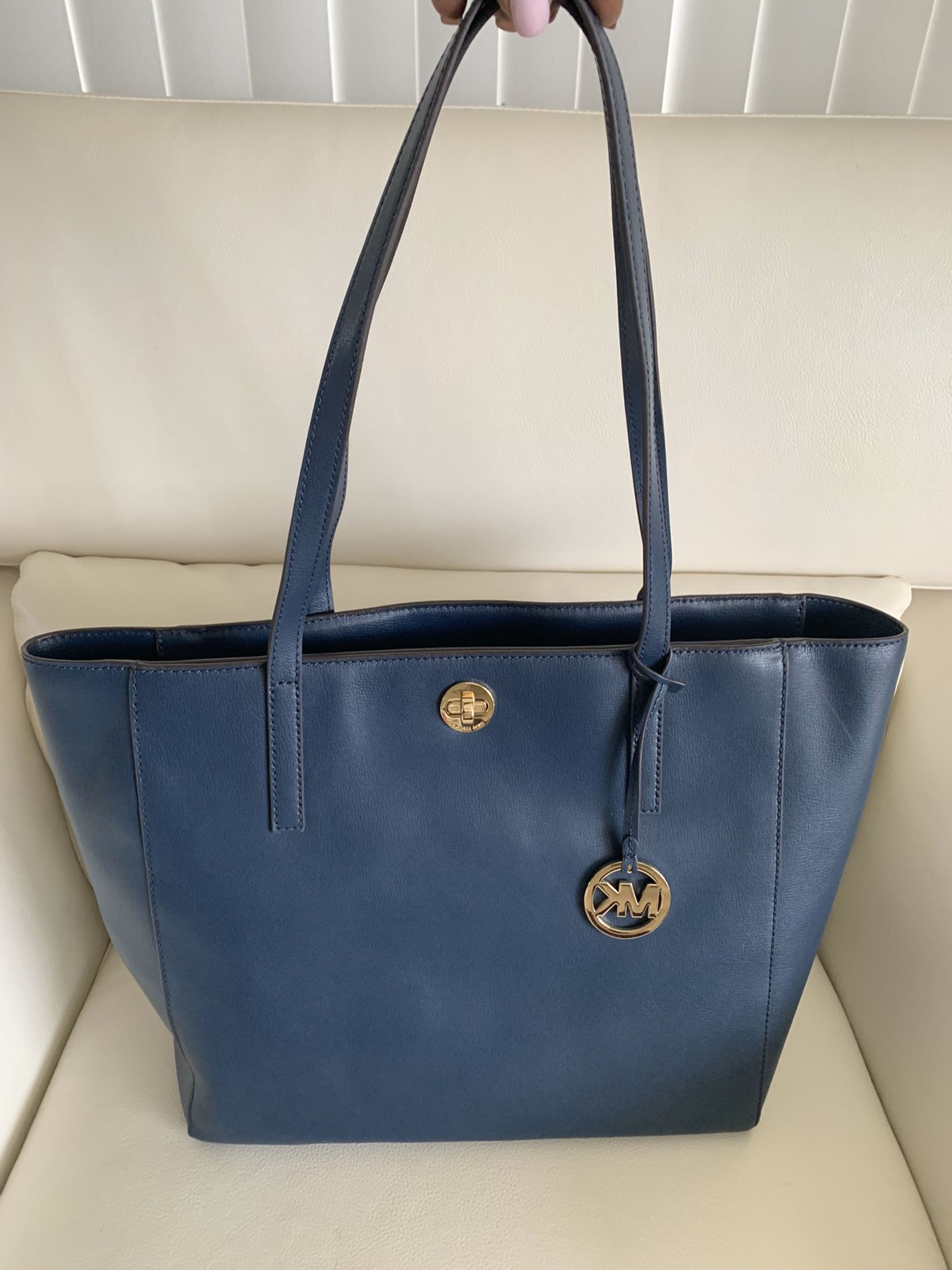 Michael Kors Voyager Lg MF TZ Tote In Admiral Blue