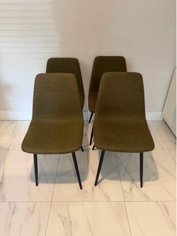 (4) Dining Chair Set