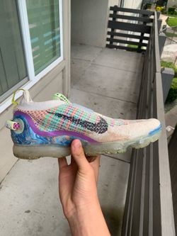 Vapor maxes