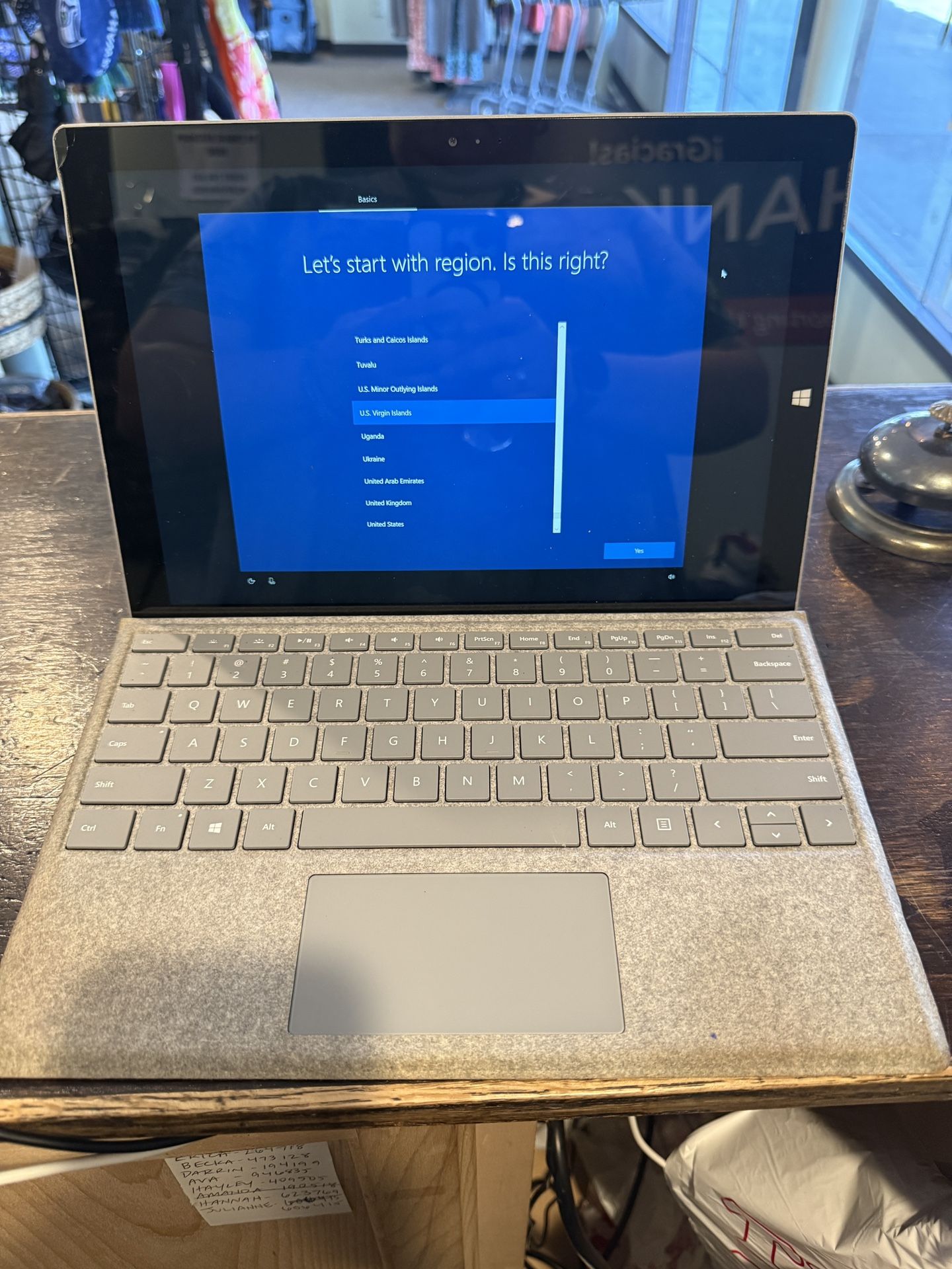 Windows Surface Pro, 256 GB, Windows 10 Pro, Has Crack & Dent On Top Left