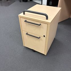 U Line metro Rolling 2 Drawer Filing Cabinet 