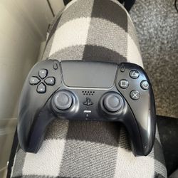 Midnight Black PS5 Controller
