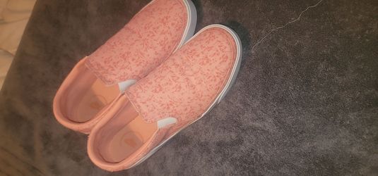 Nike slide on