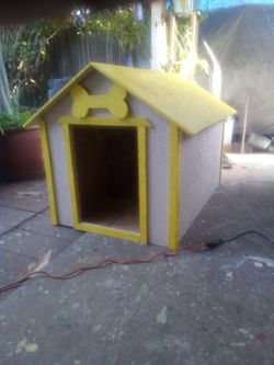 Extra Large Dog House