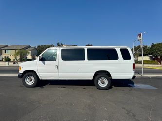 1999 Ford E-350