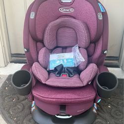 NEW! Graco Turn2me 360 3:1 Car Seat