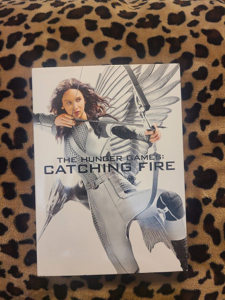 New. DVD. The Hunger Games: Catching Fire.