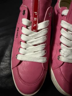 Prada pink leather shoes