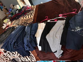 Maternity clothes