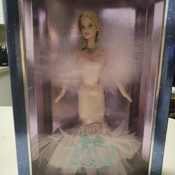 Barbie 2002 NEW YEAR’S Collector Edition Mattel 53975