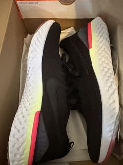 Nike Epic Flyknit