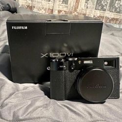 FUJIFILM  X100VI Digital Camera Black 