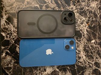 Apple IPhone 13. Color Blue. 256GB. Unlocked. 300$ Negotiable. Perfect conditions 0 issues.
