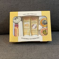 Burt's Bees Mothers Day Gifts for Mom, Tips and Toes Set, 6 Travel Size Products in Gift Box