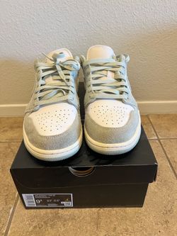 Nike Air Jordan 1 Low SE "Seafoam" Sneakers 9.5