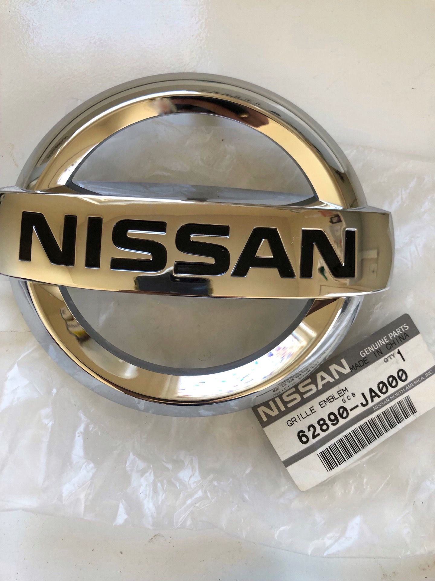 New Nissan emblem