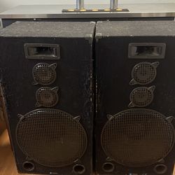 Audio file pa speakers