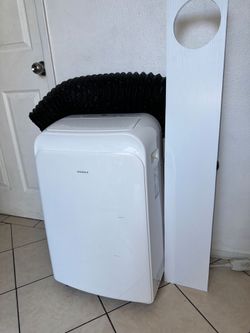 Insignia Portable Air Conditioner with Exhaust Hose