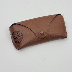 Ray-Ban faux leather sunglasses eyeglasses case brown 328. Pre-owned, 
very good shape - please see photos for details. Will fit medium size 
glasses