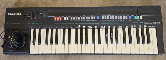 Casio Electronic Music Keyboard Piano