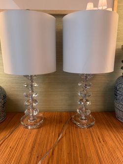 2 -piece table lamp set