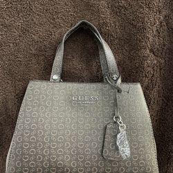 Guess handbag with shoulder strap