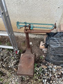 Old scale