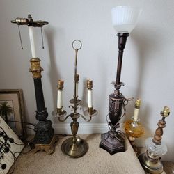 Halloween Decorations Triple Arm Brass Rembrandt Lamp In Middle 