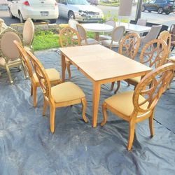 Table And 6chairs 