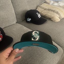 Seattle Mariners Exclusive Fitted 7 3/8