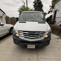2016 Freightliner Sprinter 2500