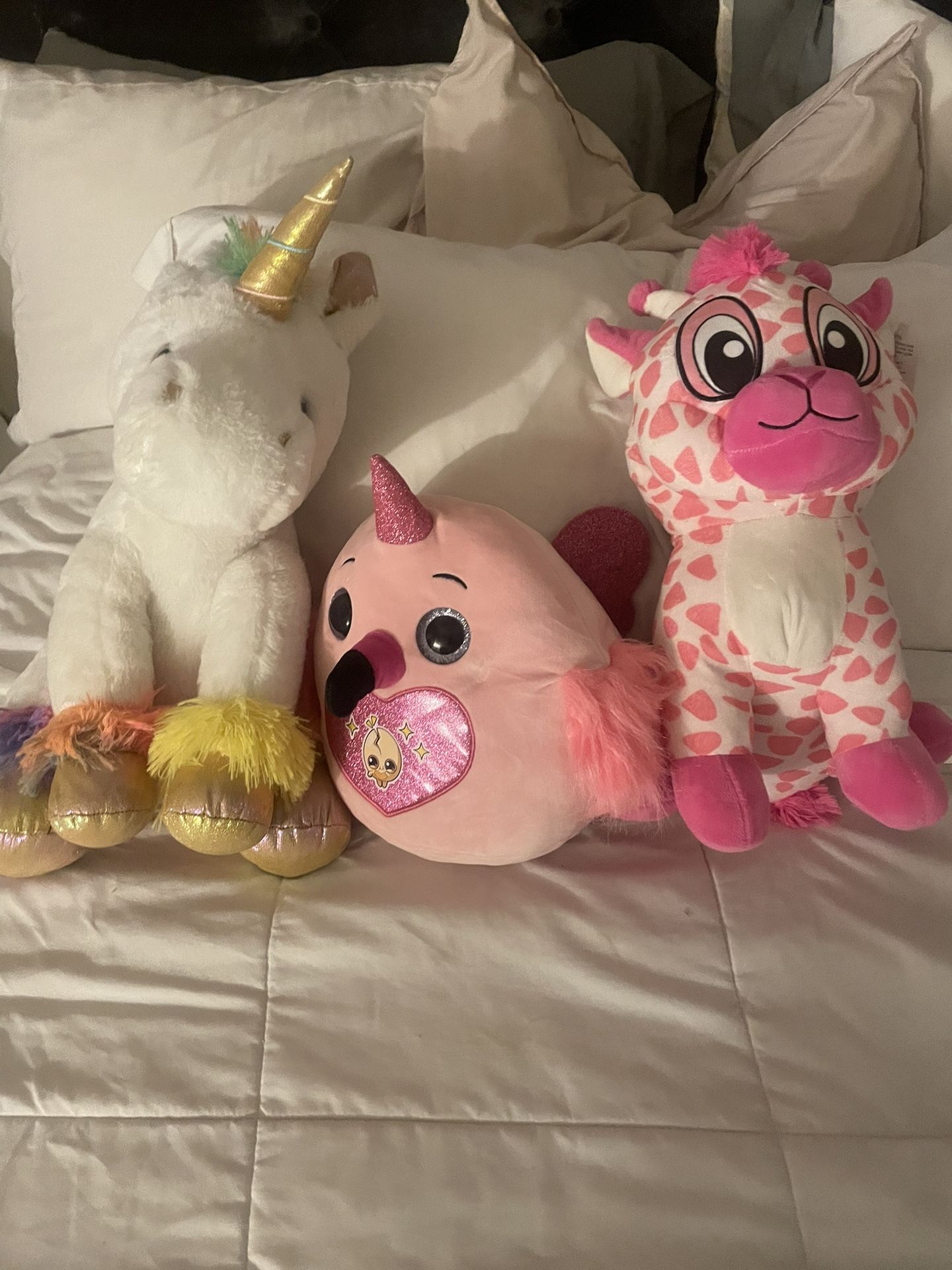 Stuffed Animals Unicorn Giraffe 