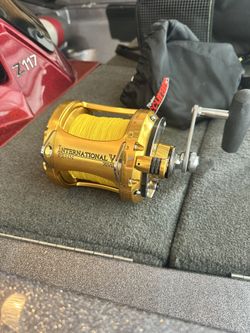 Penn International 70 Vs