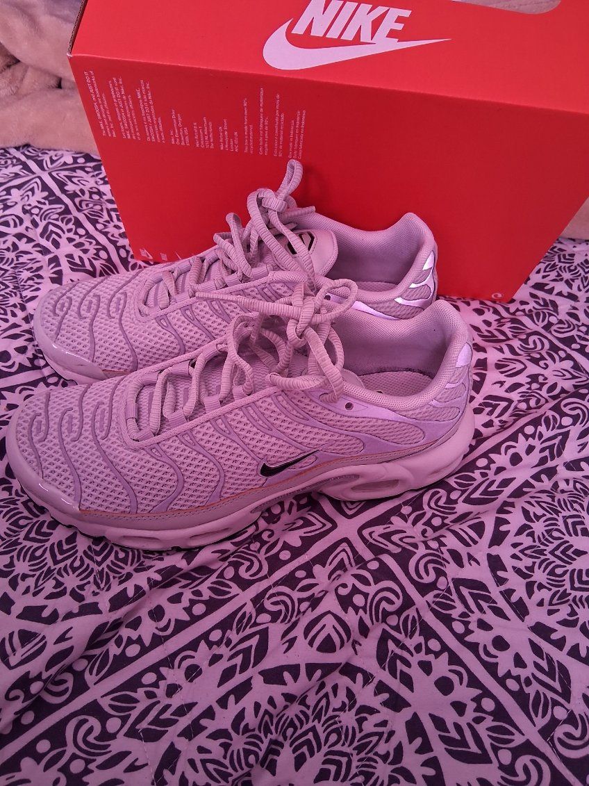 Nike 