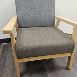 🪑 Modern Mix Color Accent Chair – Solid Wood – Only $50