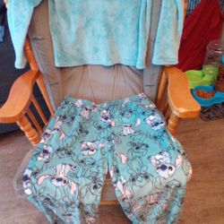 Stitch pajamas size: Medium (8-10)