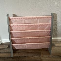 toddler book shelf