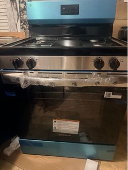 Brand new gas oven or stove