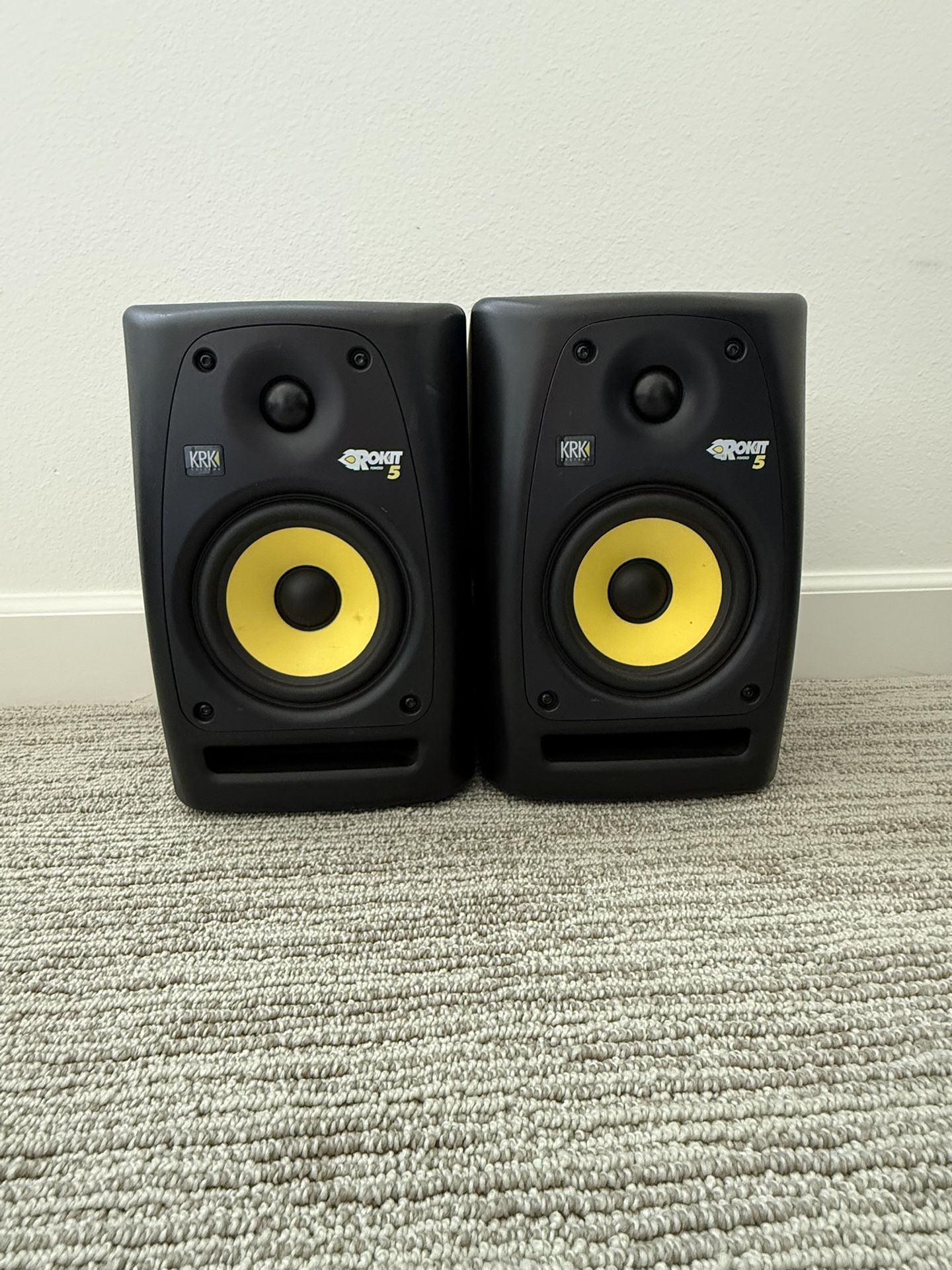 KRK Rokit 5