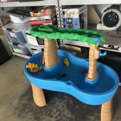 Step 2 Waterplay Table