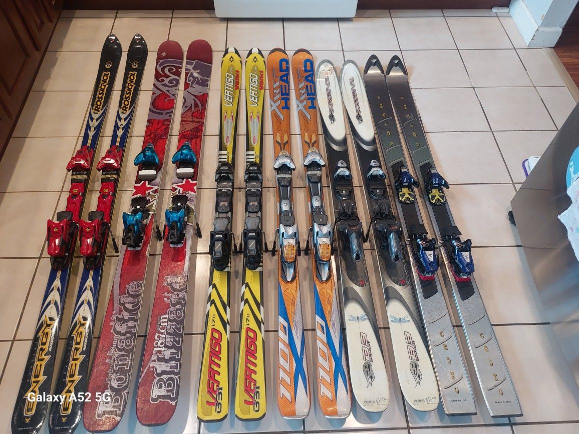 Adult & Teen Outdoor Downhill Skis Variety Of Sizes