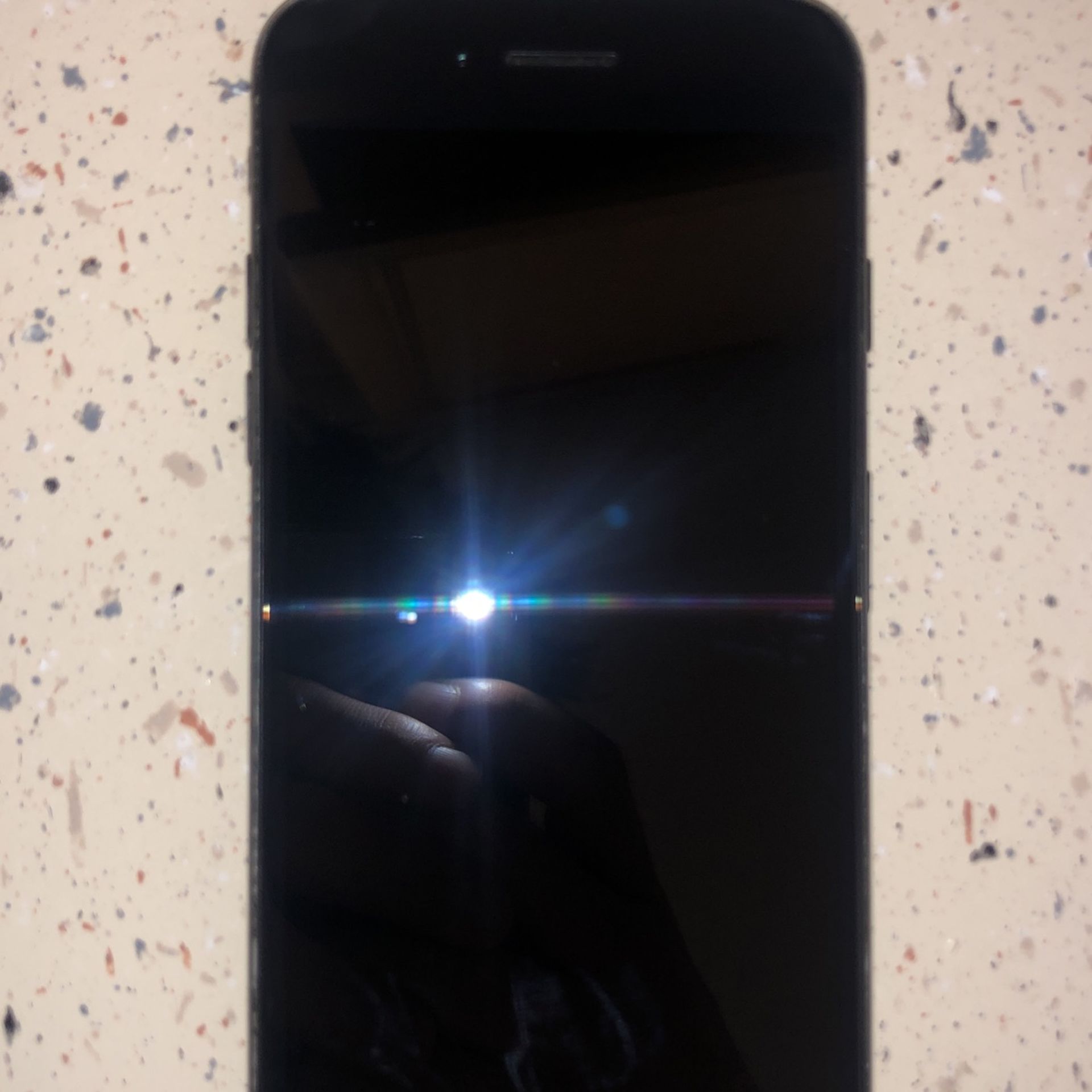 Iphone 7 (unlocked )