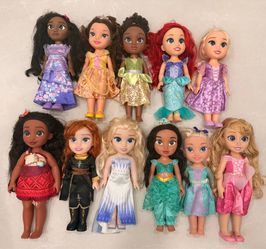 Disney Princess Doll Lot of 11 Large Dolls Elsa Ariel Moana Rapunzel Belle