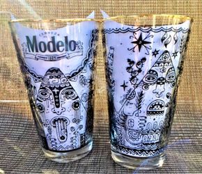 Cerveza Modelo Pint Glasses Set of 2