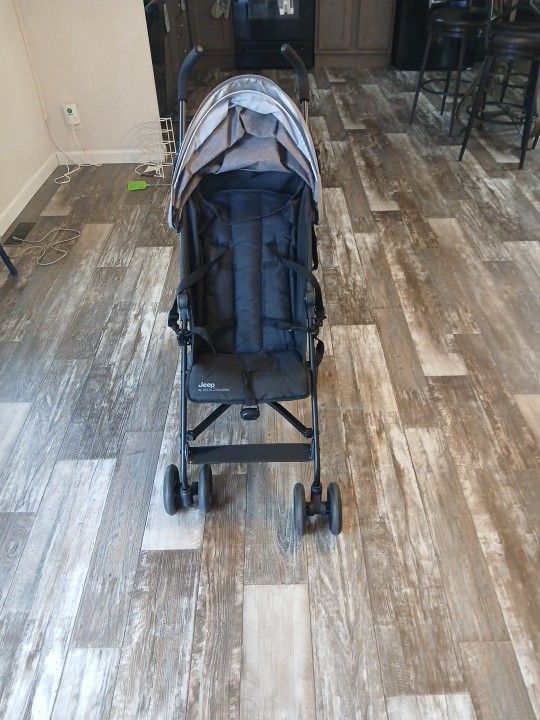 Brand New Jeep By Delta Children Stroller
